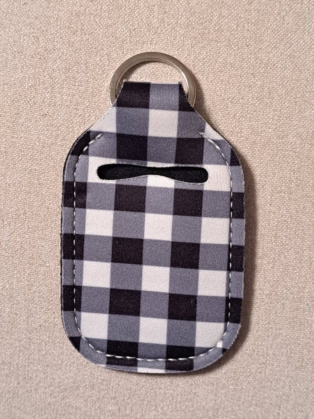 😎 Buffalo Plaid Lip Gloss Bag Charm - Free with purchase